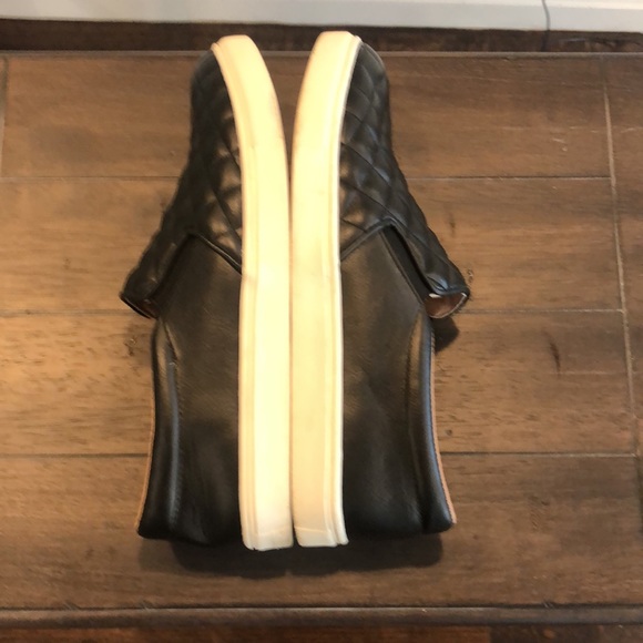 Women’s Reese memory foam insole sneakers - Picture 3 of 3